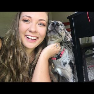 Meet your Posher, Brittany